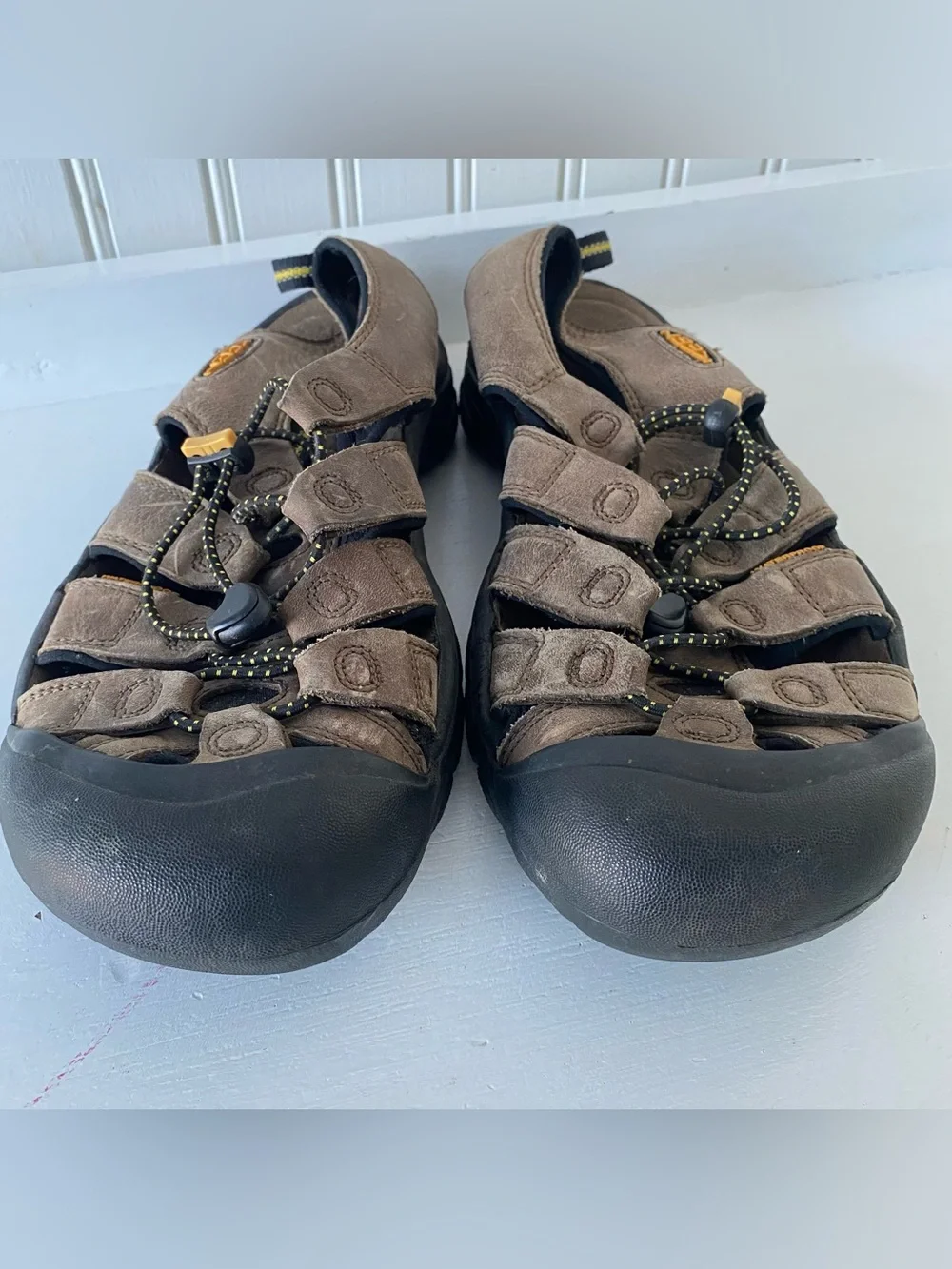 Keen Sandals Mens 10 Brown Cinch Strap Waterproof Hiking Sandals Beach Gorpcore